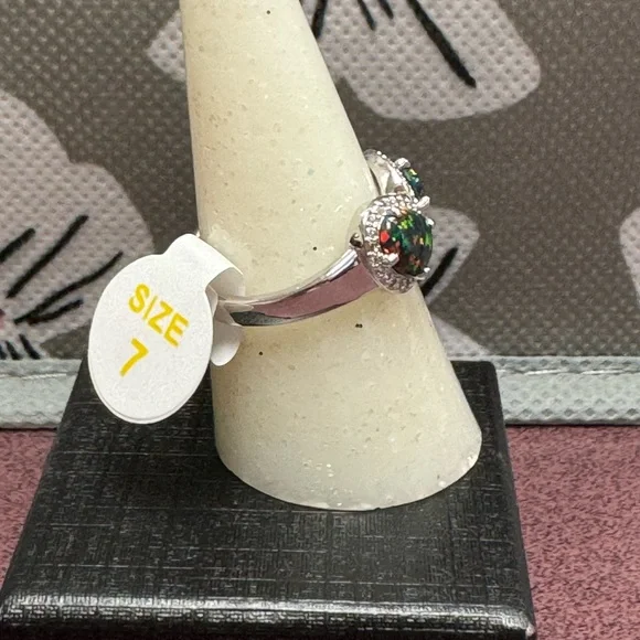 Dream and Do, October 2024 Collection - Picture 3 of 4